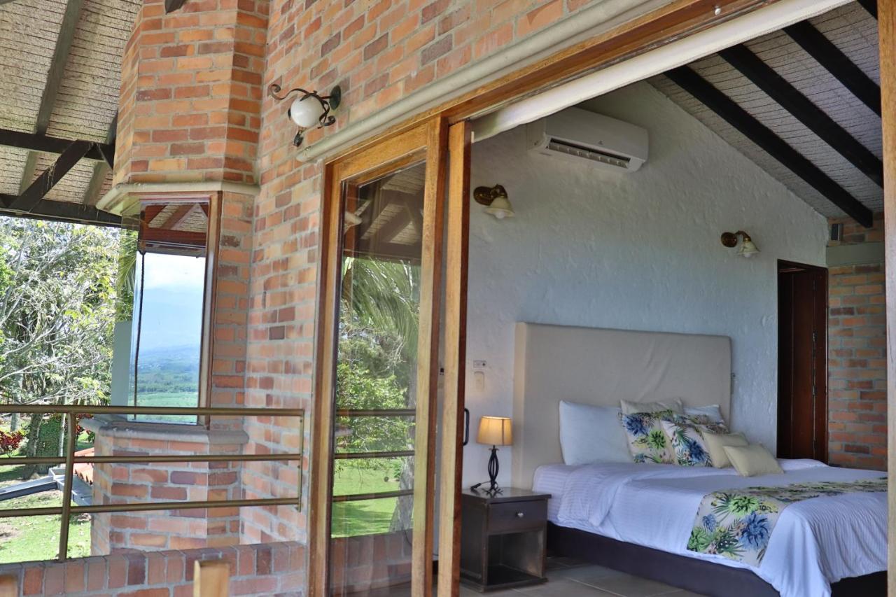 Hotel Tata Premium Pueblo Tapao Esterno foto