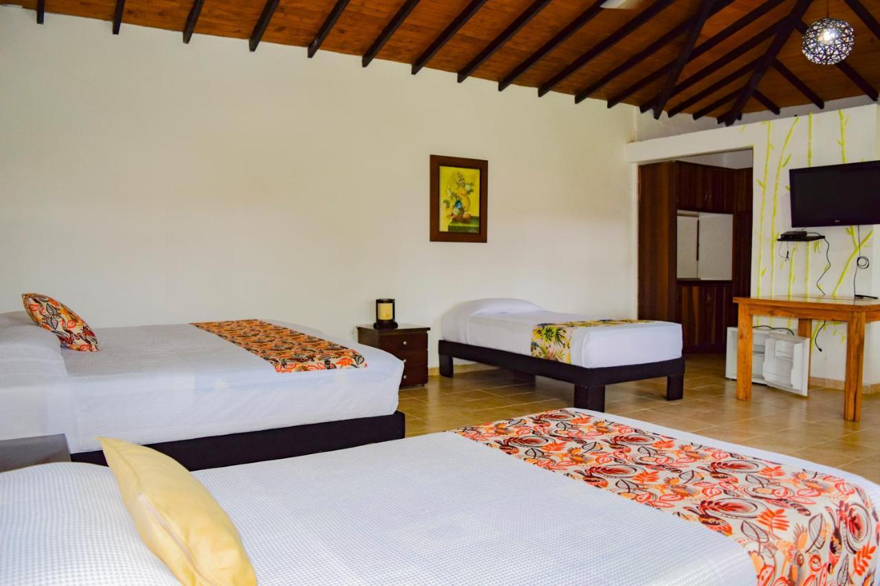 Hotel Tata Premium Pueblo Tapao Esterno foto
