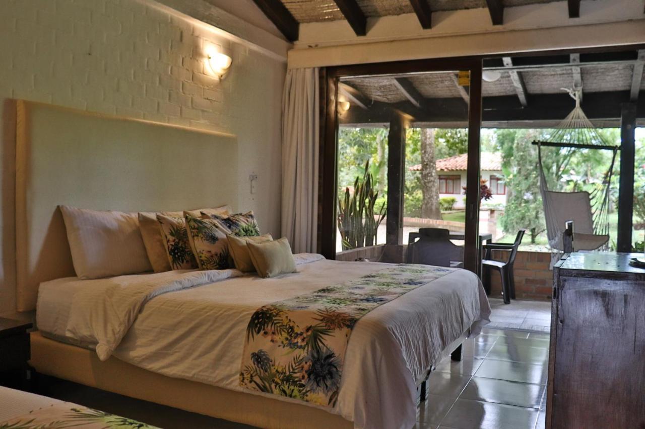 Hotel Tata Premium Pueblo Tapao Esterno foto