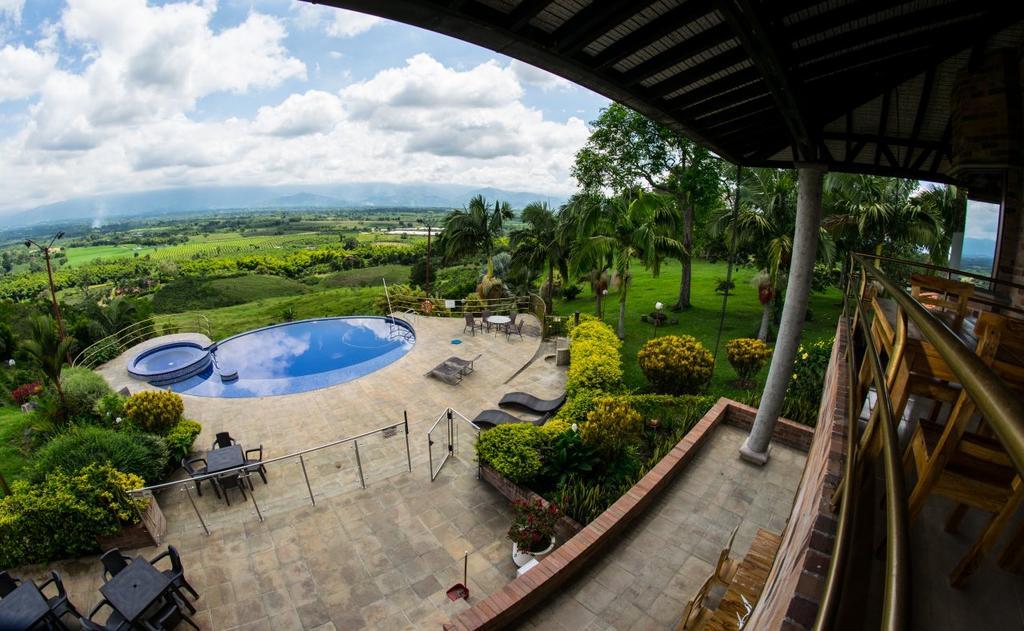 Hotel Tata Premium Pueblo Tapao Esterno foto