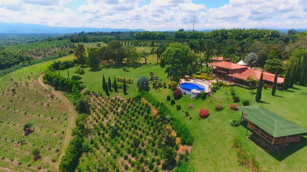 Hotel Tata Premium Pueblo Tapao Esterno foto