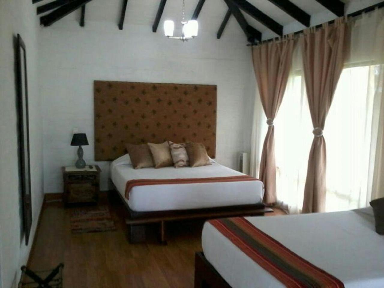 Hotel Tata Premium Pueblo Tapao Esterno foto
