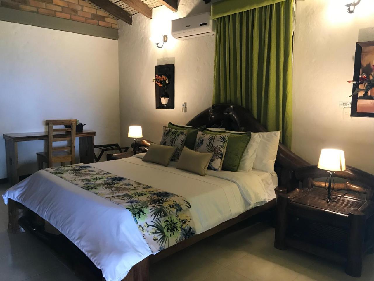 Hotel Tata Premium Pueblo Tapao Esterno foto