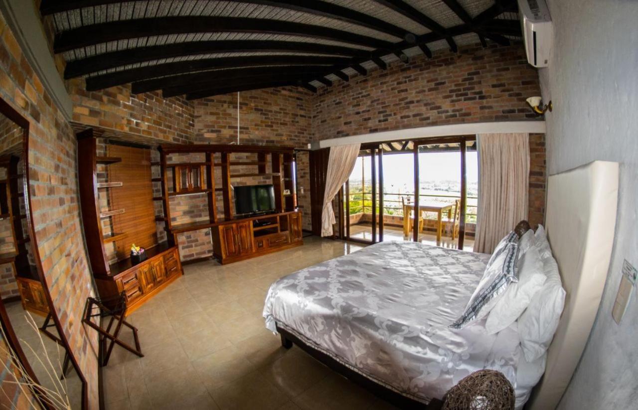 Hotel Tata Premium Pueblo Tapao Esterno foto