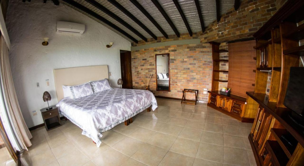 Hotel Tata Premium Pueblo Tapao Esterno foto